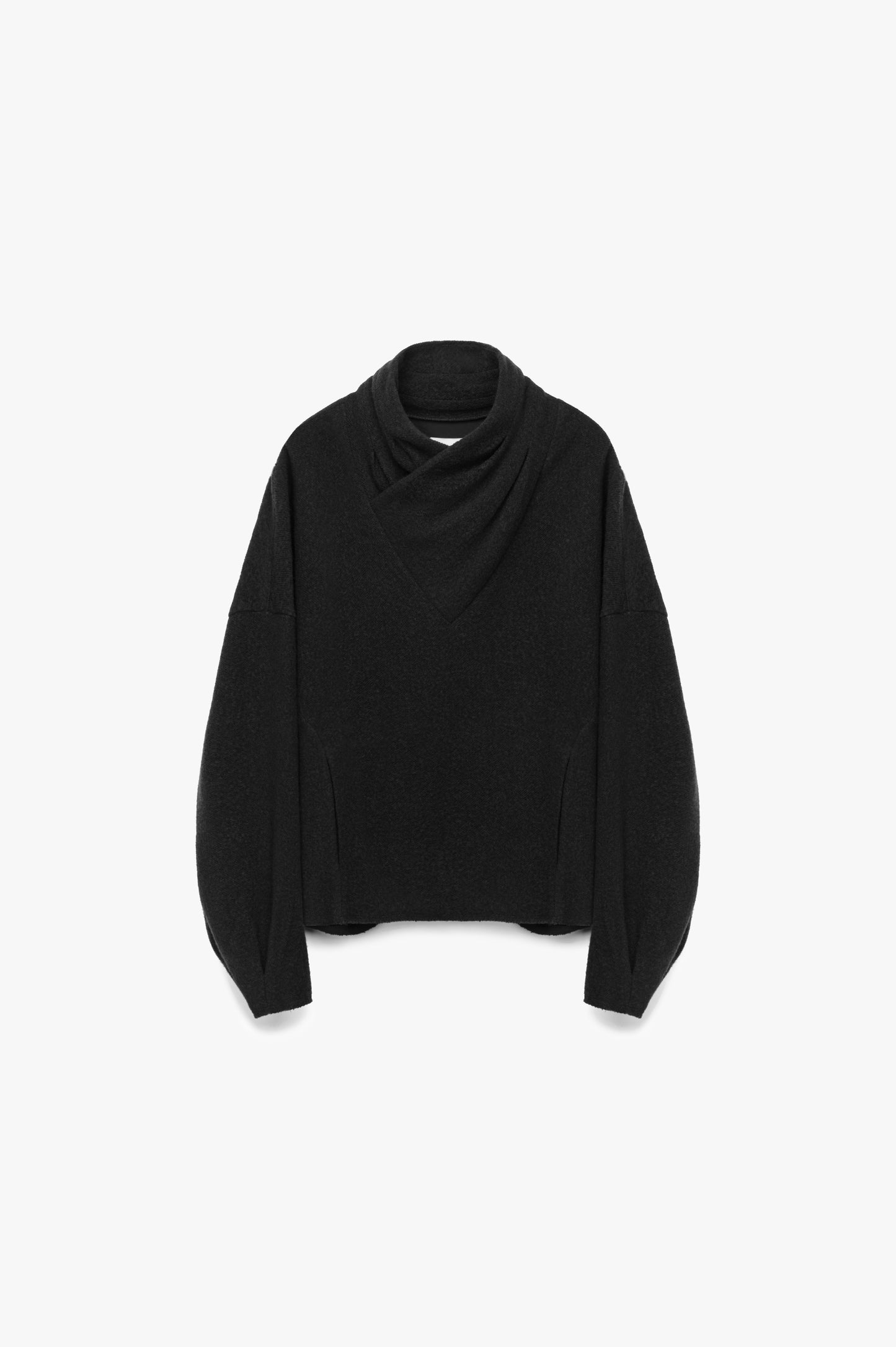 RESONANCE PLEAT SWEATER