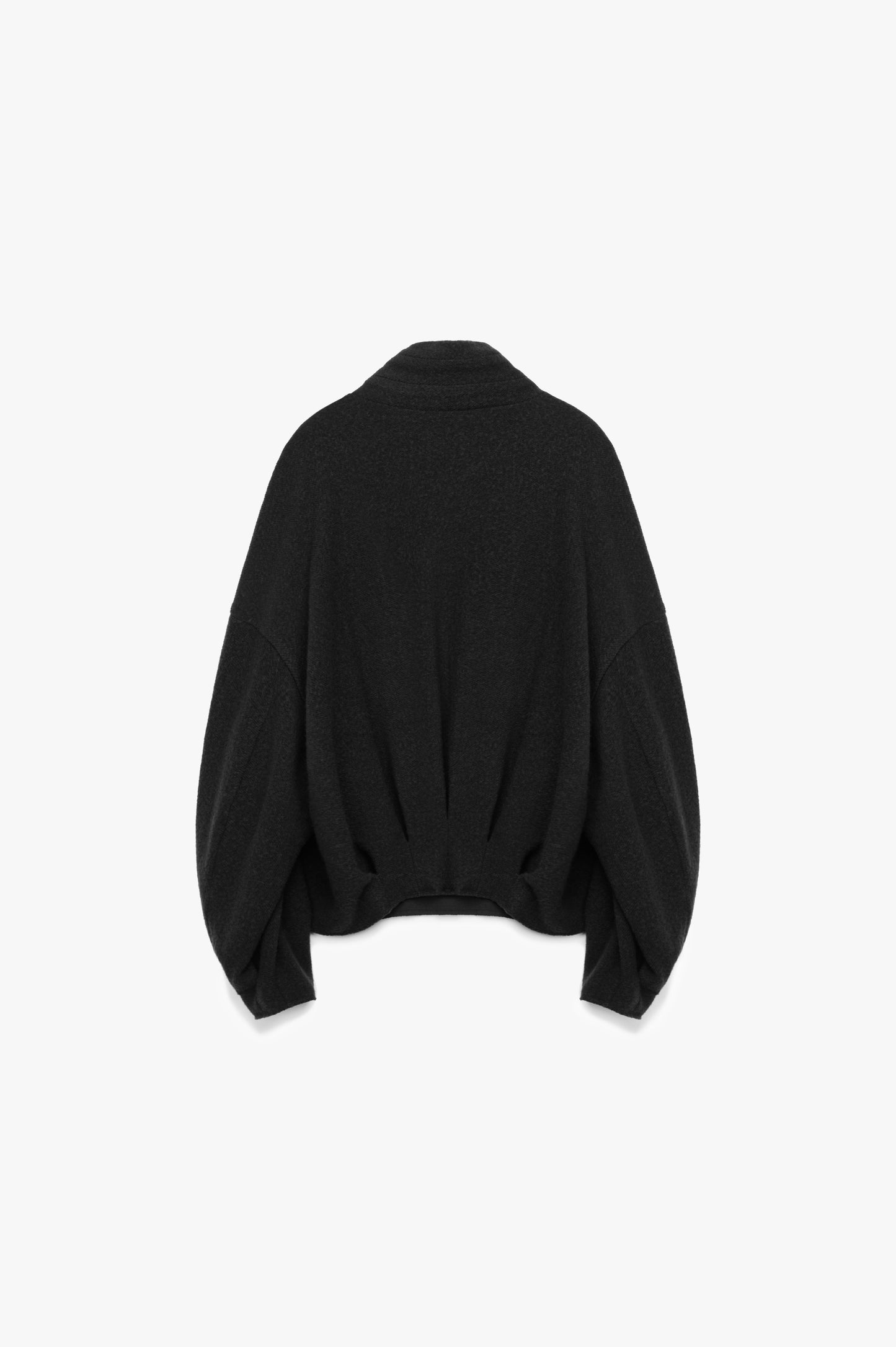 RESONANCE PLEAT SWEATER