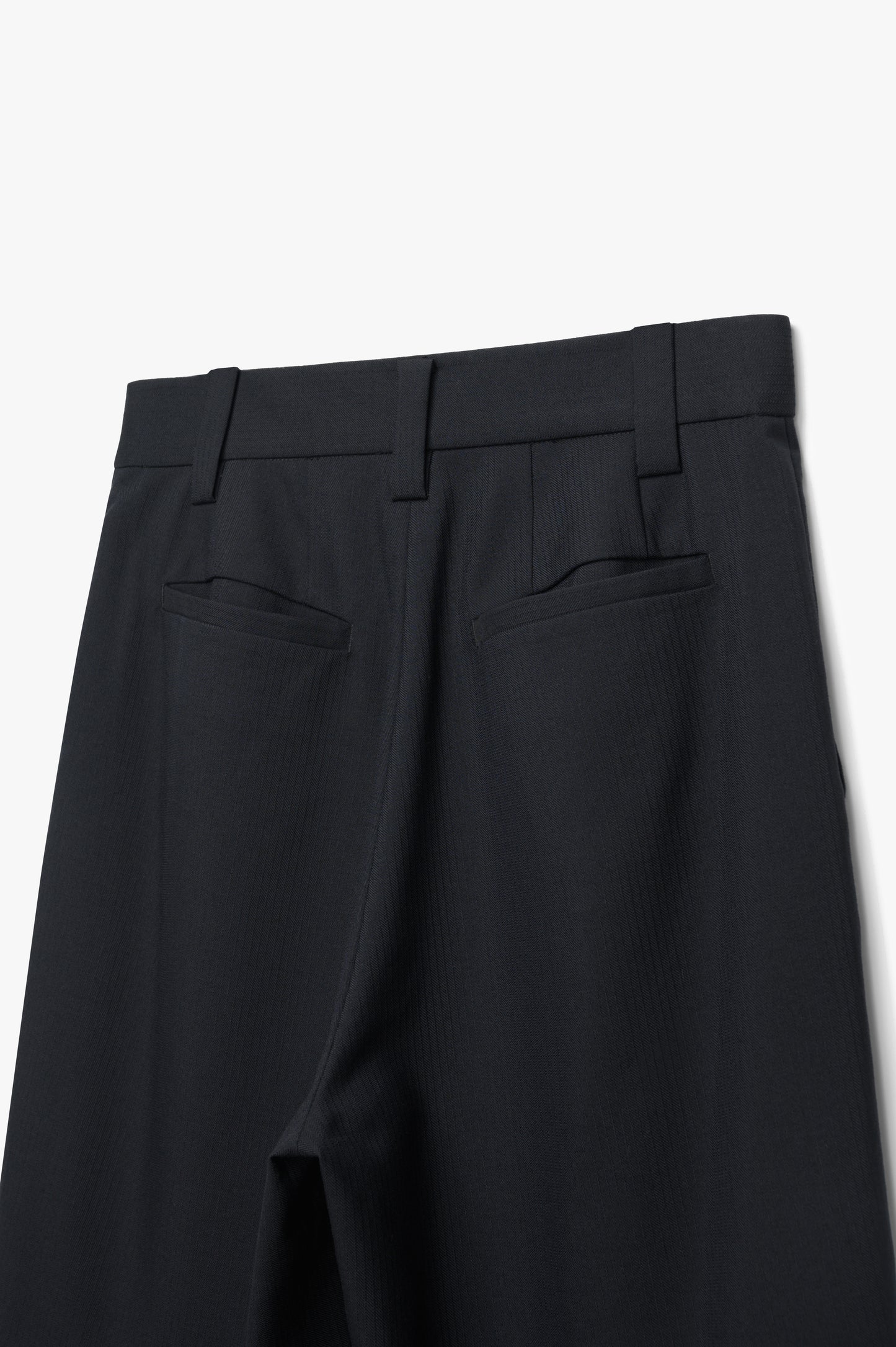 RESONANCE PLEAT PANTS